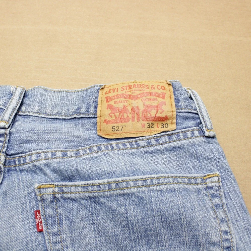 Levis 527 Jeans Mens Sz 32x30 Medium Wash Denim Slim Bootcut Mid Rise Grunge Y2K